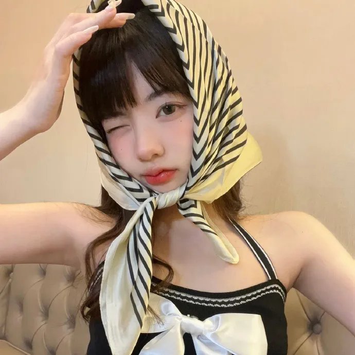 金彩应召站封面